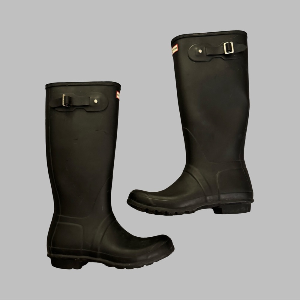 HUNTER Women’s Matte Black Tall Rain Boots Size 10